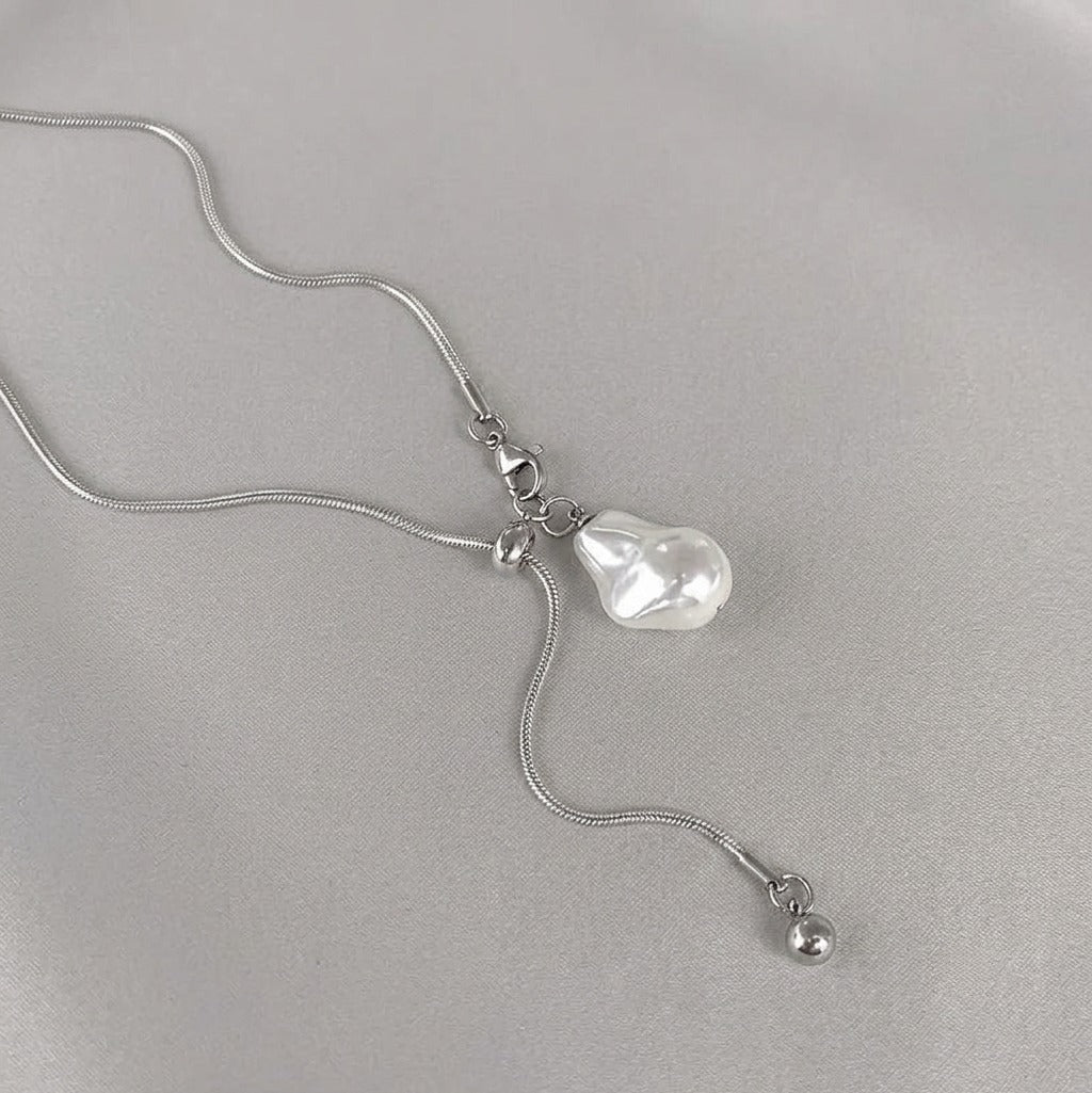 Iris | Dainty Snake Chain Baroque Faux Pearl Necklace